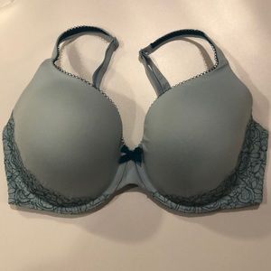 Victoria Secret Body by Victoria bra